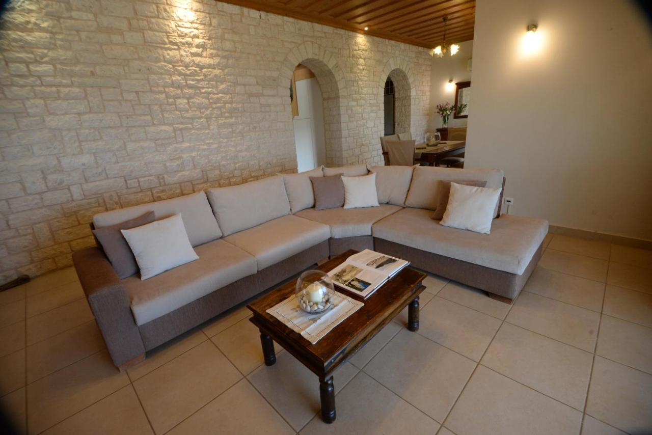 Villa Melanthi Kassiopi Corfu Eksteriør billede