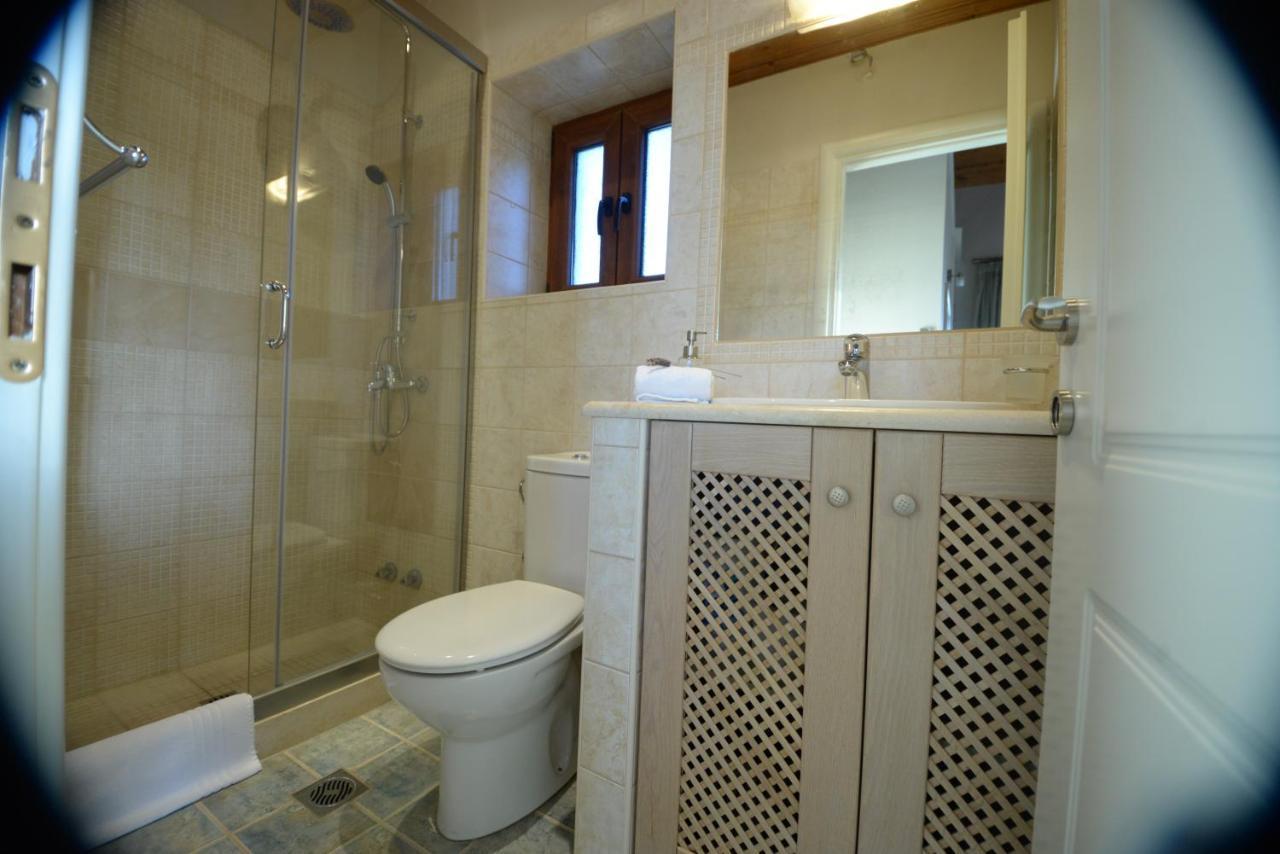 Villa Melanthi Kassiopi Corfu Eksteriør billede