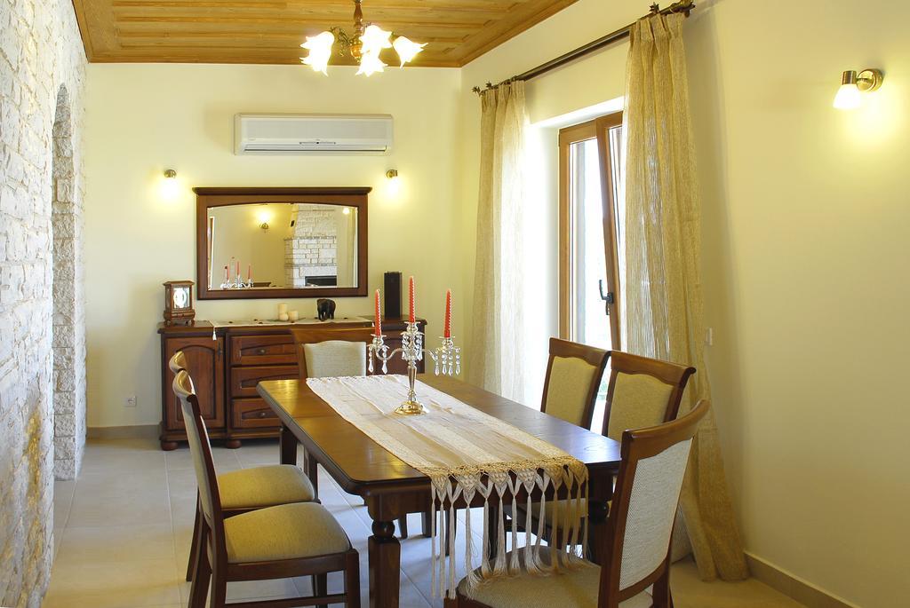 Villa Melanthi Kassiopi Corfu Eksteriør billede