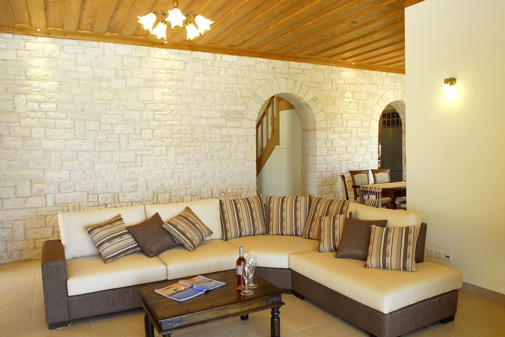 Villa Melanthi Kassiopi Corfu Eksteriør billede